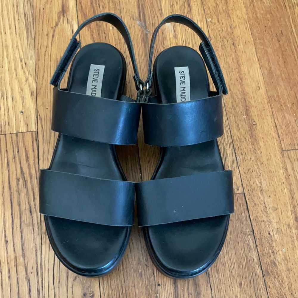Steve Madden platform sandals